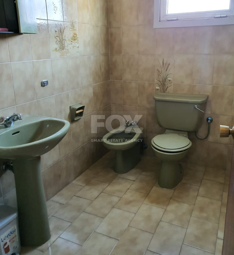 For Sale Spacious  3 Bedrooms Apartment In Neapolis, Limassol