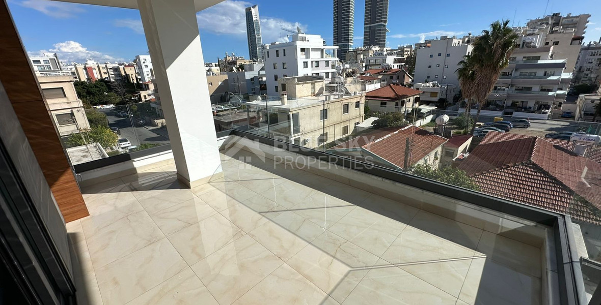 For rent 3 bedroom apartment in Neapoli, Limassol