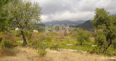 Residential Land for Sale in Pera Pedi, Limassol – Excellent Location with Stunning Views