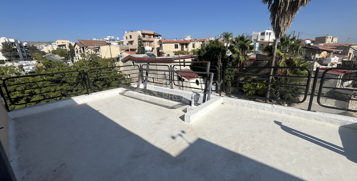 For Sale Modern Spacious Five Bedroom House with Roof Garden and Sea View in Agios Athanasios