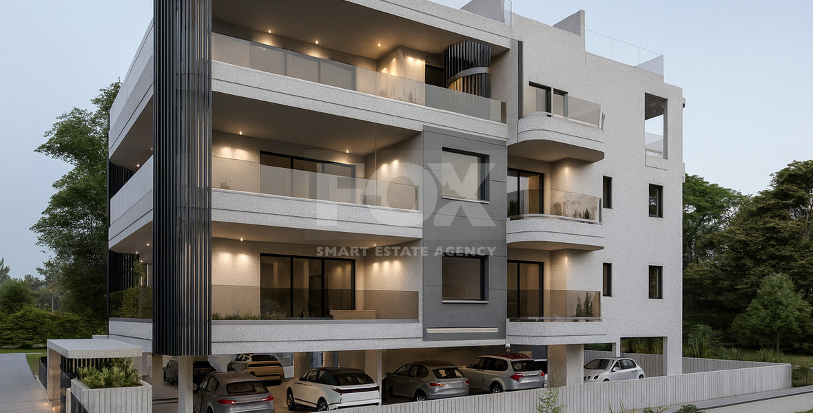 Spacious three Bedroom penthouse with private roof garden for sale in Tsiflikoudia