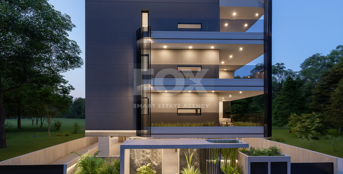 Spacious three Bedroom penthouse with private roof garden for sale in Tsiflikoudia