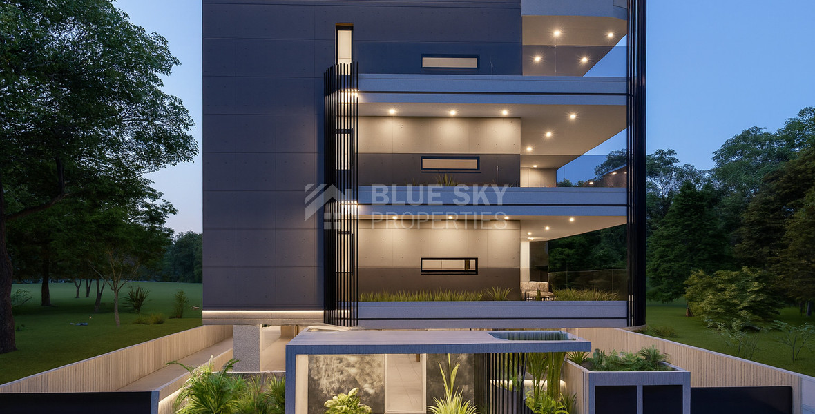 Spacious three Bedroom penthouse with private roof garden for sale in Tsiflikoudia