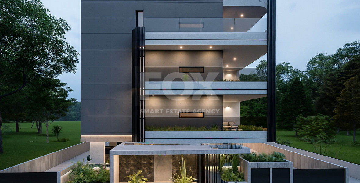 Spacious three Bedroom penthouse with private roof garden for sale in Tsiflikoudia