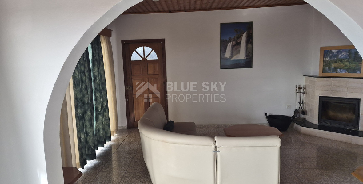 Spacious Three Bedroom Apartment in Tranquil Agia Marinouda , in Paphos for rent