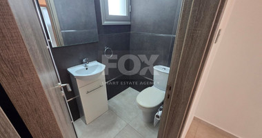 Modern Full-Floor Three-Bedroom Penthouse for Rent in Ypsonas