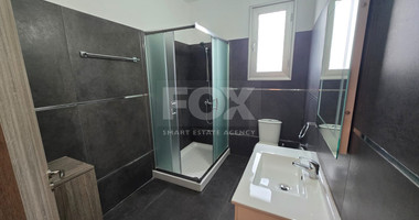 Modern Full-Floor Three-Bedroom Penthouse for Rent in Ypsonas