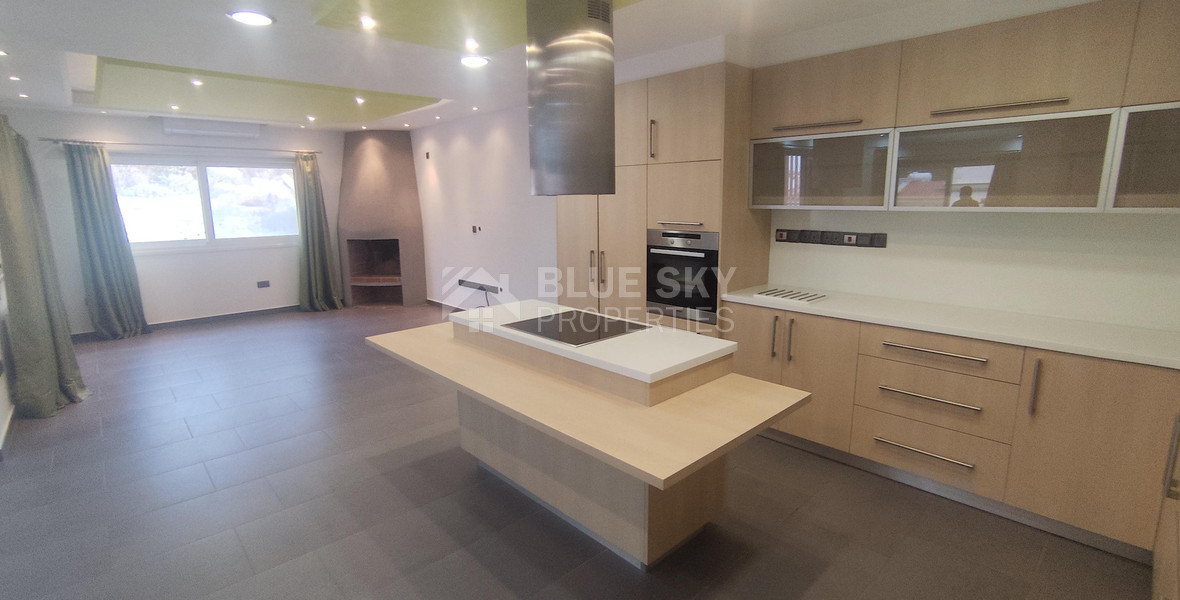 Three bedroom upper house for rent with panoramic view in Laiki Lefkothea , Limassol