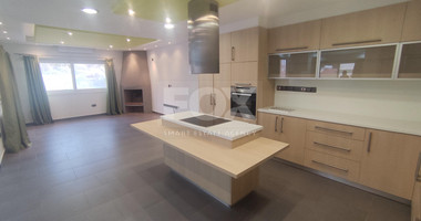 Three bedroom upper house for rent with panoramic view in Laiki Lefkothea , Limassol