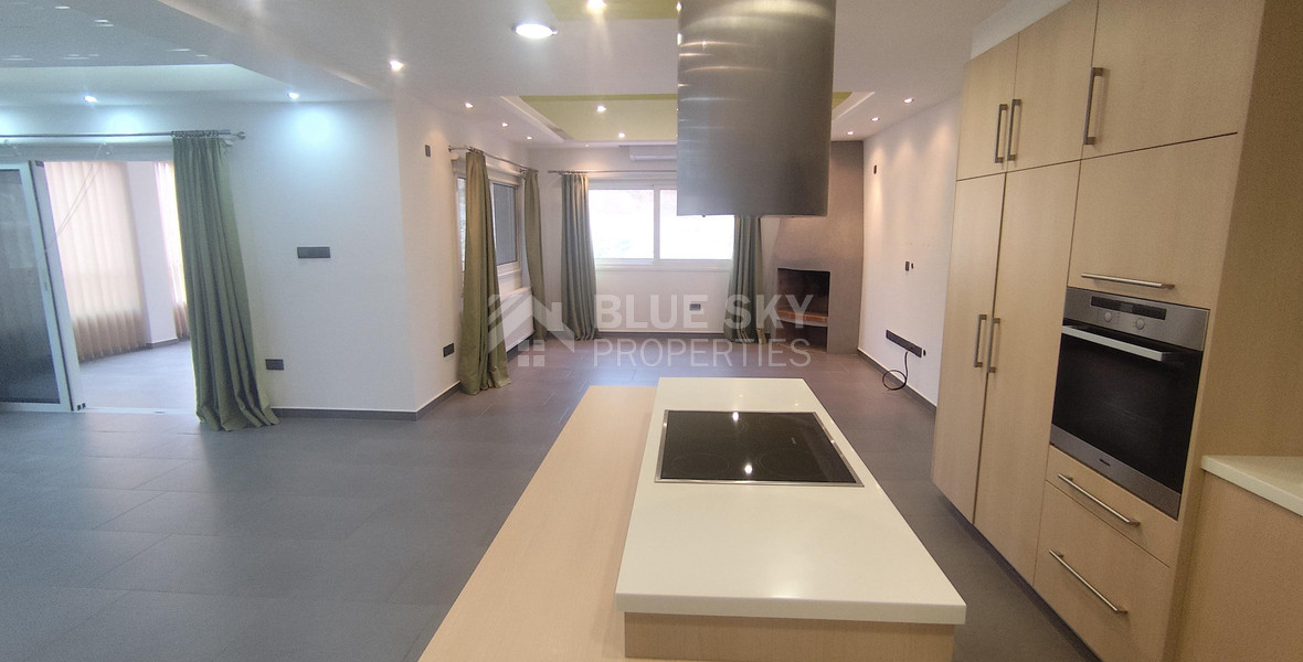 Three bedroom upper house for rent with panoramic view in Laiki Lefkothea , Limassol