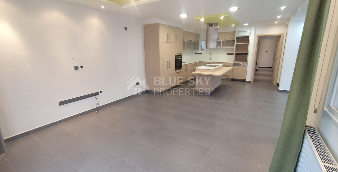 Three bedroom upper house for rent with panoramic view in Laiki Lefkothea , Limassol