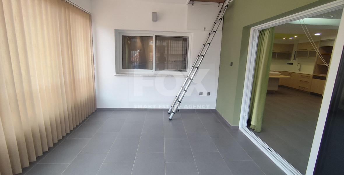 Three bedroom upper house for rent with panoramic view in Laiki Lefkothea , Limassol