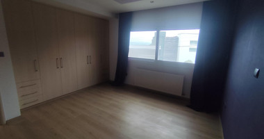 Three bedroom upper house for rent with panoramic view in Laiki Lefkothea , Limassol