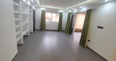 Three bedroom upper house for rent with panoramic view in Laiki Lefkothea , Limassol