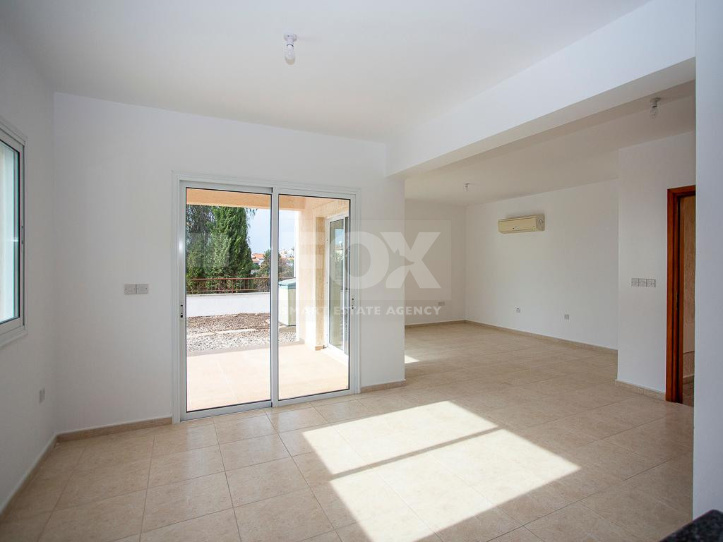 Detached three Bedroom House with Private Pool in Tala, Paphos for sale