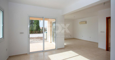 Detached three Bedroom House with Private Pool in Tala, Paphos for sale