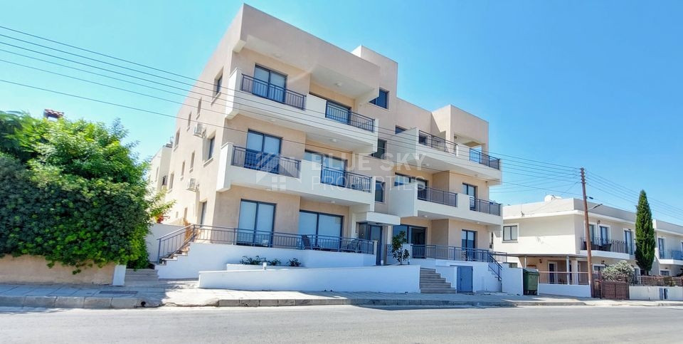 Two-Bed Penthouse for Sale in Geroskipou, Paphos | Fully Furnished | Title Deeds |