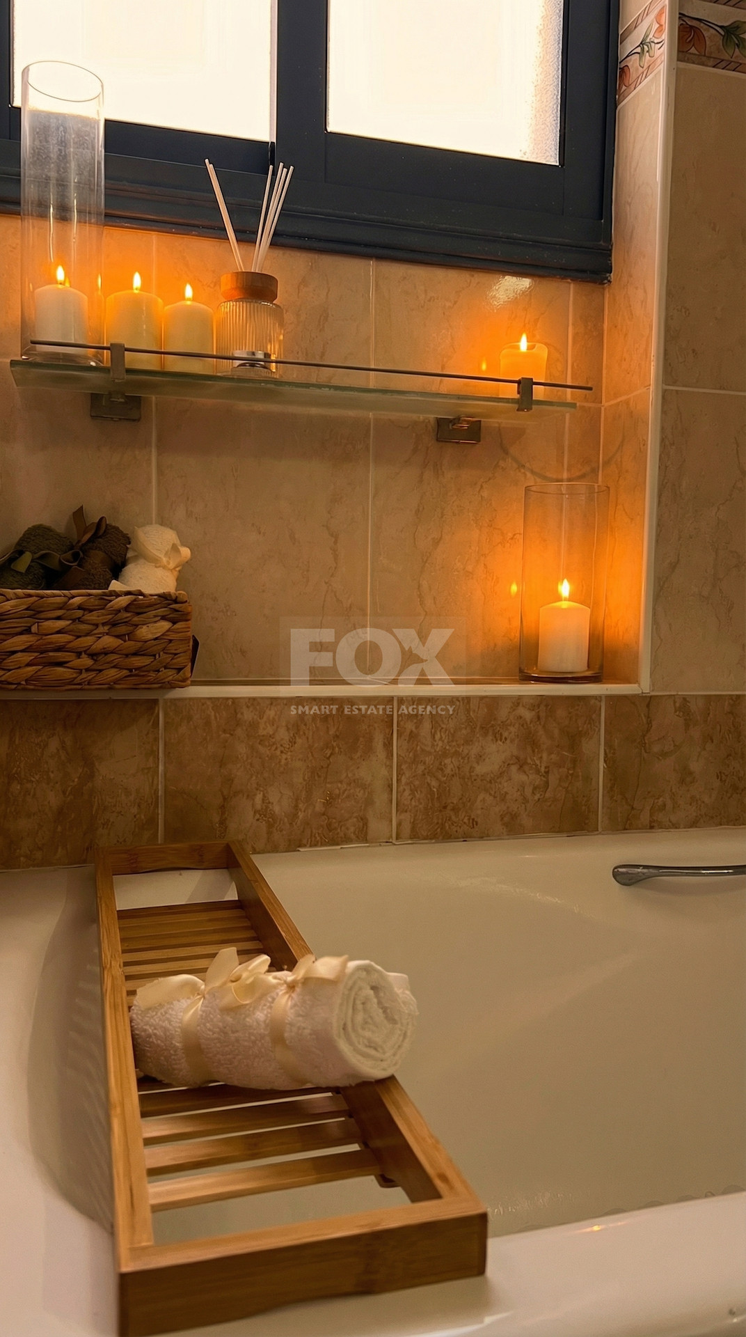 Two-Bed Penthouse for Sale in Geroskipou, Paphos | Fully Furnished | Title Deeds |