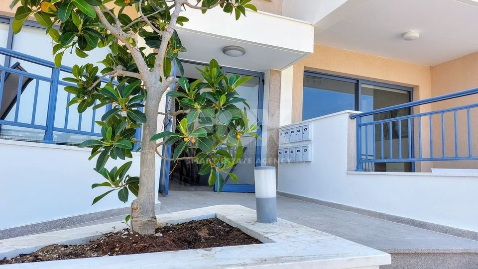 Two-Bed Penthouse for Sale in Geroskipou, Paphos | Fully Furnished | Title Deeds |