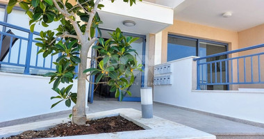 Two-Bed Penthouse for Sale in Geroskipou, Paphos | Fully Furnished | Title Deeds |