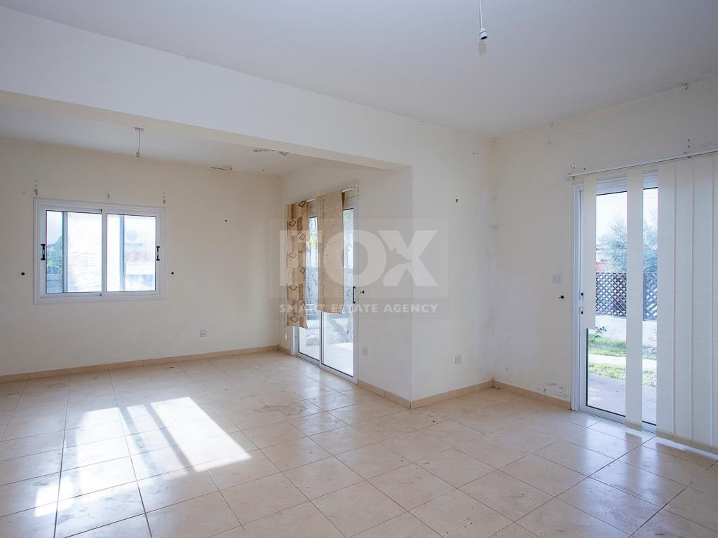 Detached  three Bedroom House with Pool,  for Sale in Tala, Paphos