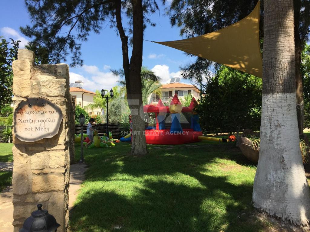 FOR SALE – Multi-Villa Estate with Pools & Landscaped Gardens