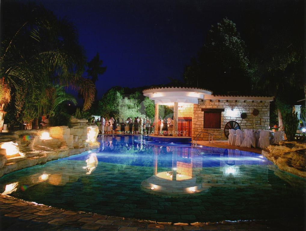 FOR SALE – Multi-Villa Estate with Pools & Landscaped Gardens