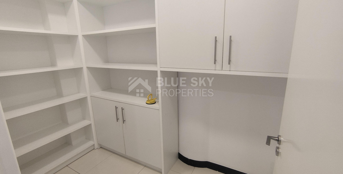 Corner office in the main road of Mesa Gitonia for rent , Limassol