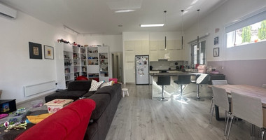 FOR RENT DETACHED THREE BEDROOM BUNGALOW IN THE AREA OF AGIOS ATHANASIOS OFFERED FURNISHED OR UNFURNISHED.