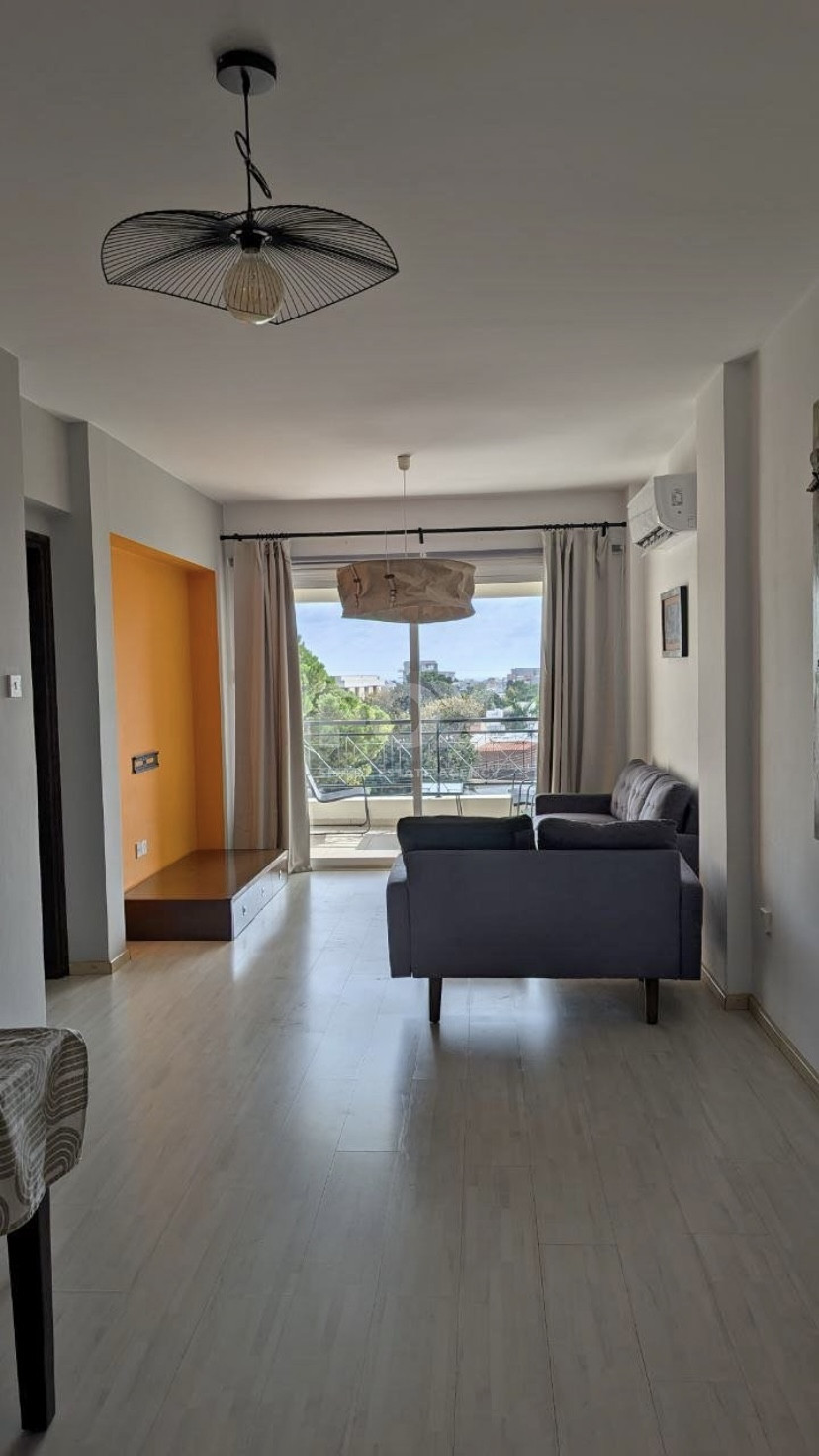 Fully Furnished three Bedroom Apartment in Central Pafos, for rent