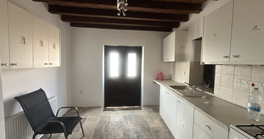 Two story house with an adjacent flat in Amargeti, Paphos
