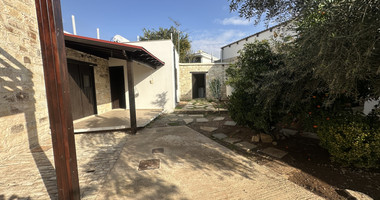 Two story house with an adjacent flat in Amargeti, Paphos