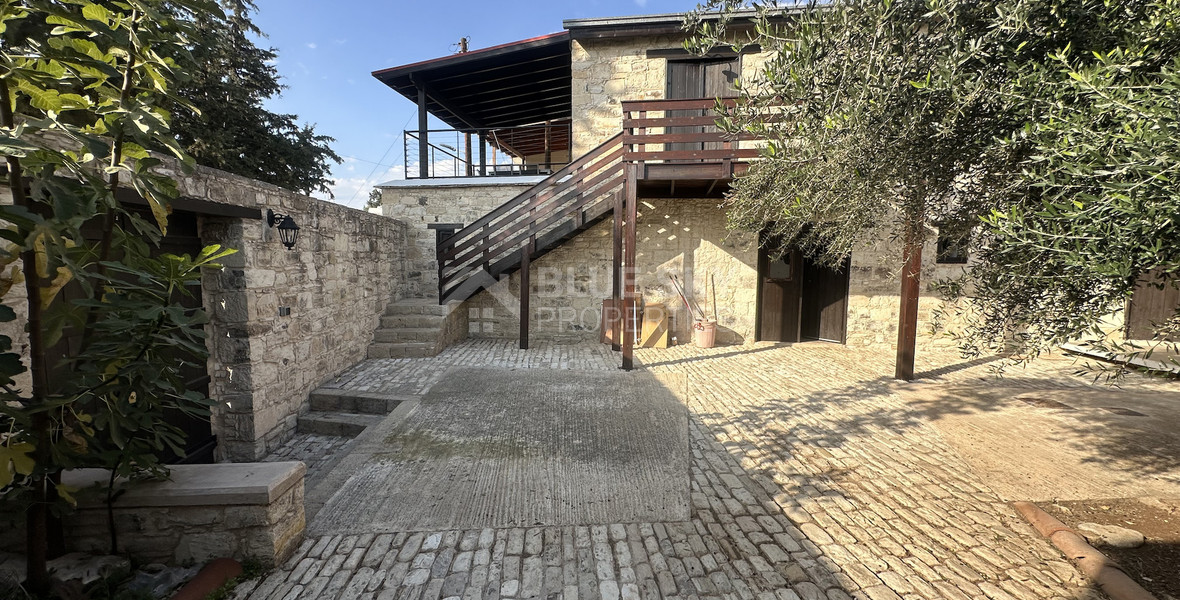 Two story house with an adjacent flat in Amargeti, Paphos