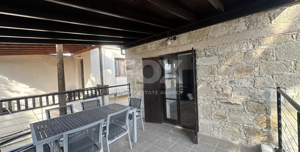Two story house with an adjacent flat in Amargeti, Paphos