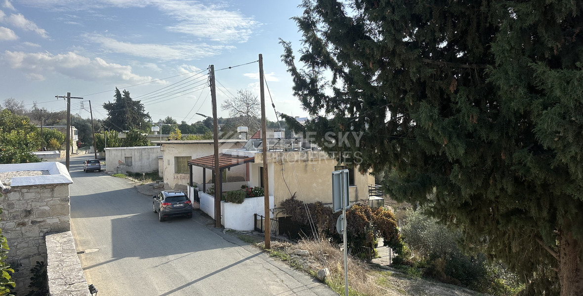 Two story house with an adjacent flat in Amargeti, Paphos