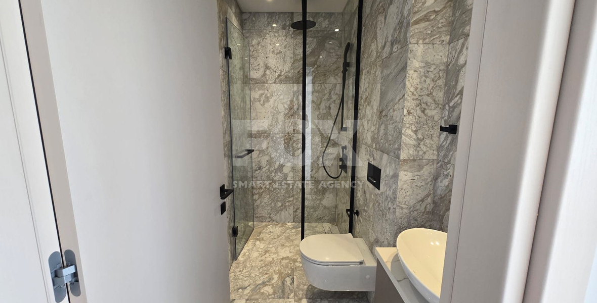 Luxury Penthouse for Rent in Limassol Greens Golf Resort