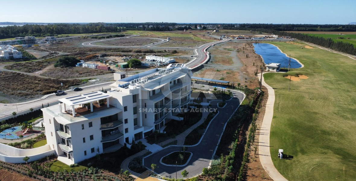 Luxury Penthouse for Rent in Limassol Greens Golf Resort