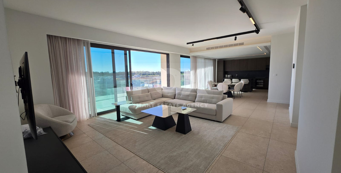 Luxury Penthouse for Rent in Limassol Greens Golf Resort