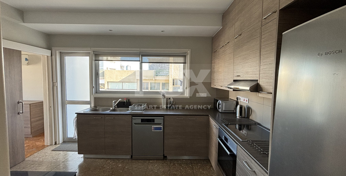 Modern Three Bedroom Apartment for rent in Katholiki
