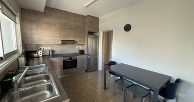 Modern Three Bedroom Apartment for rent in Katholiki