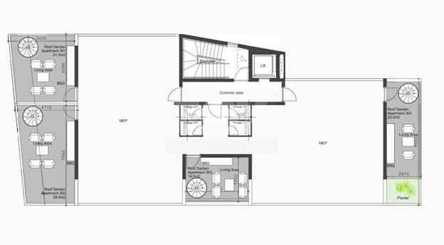 Spacious 2-Bedroom Top-Floor Apartment with Private Roof Garden in Mesa Geitonia, Limassol