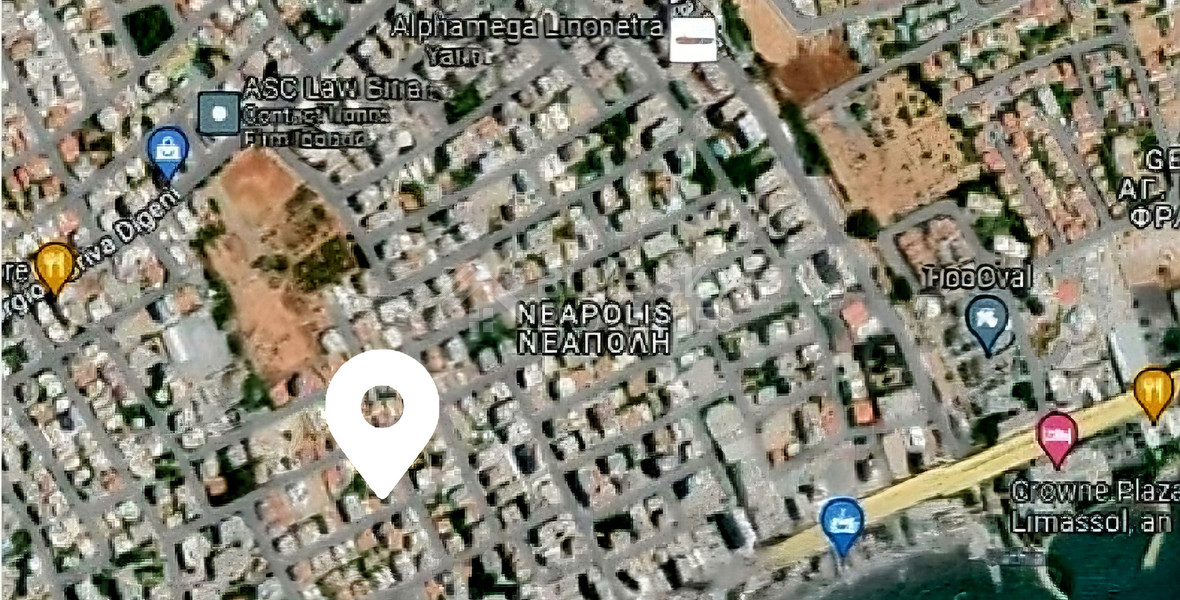 Exclusive Plot with older house for sale in Neapolis, Limassol – 266m² with High Building Density of 140%!