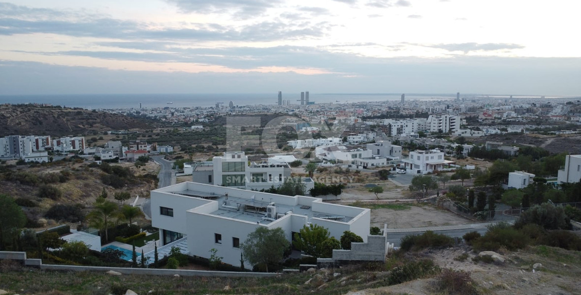 Plot for Sale in Agia Paraskevi: with Panoramic City & Sea Views