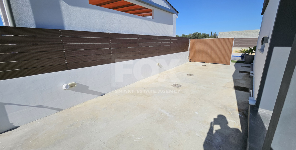 For rent Modern Furnished Detached Two Bedroom Bungalow with Pool in Trachoni