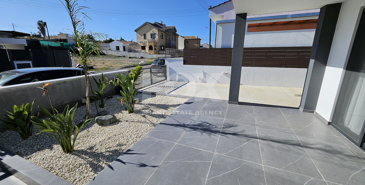 For rent Modern Furnished Detached Two Bedroom Bungalow with Pool in Trachoni