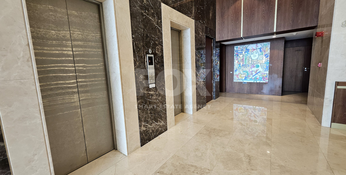 For rent Luxurious Sea Front Three Bedroom Apartment With Amazing View