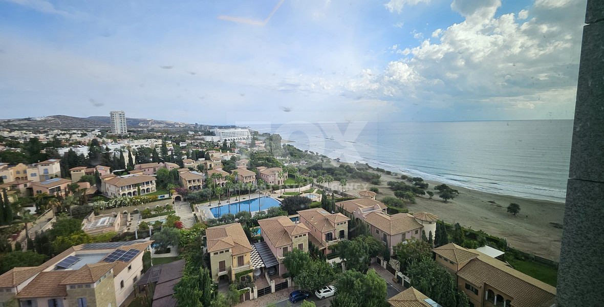 For rent Luxurious Sea Front Three Bedroom Apartment With Amazing View