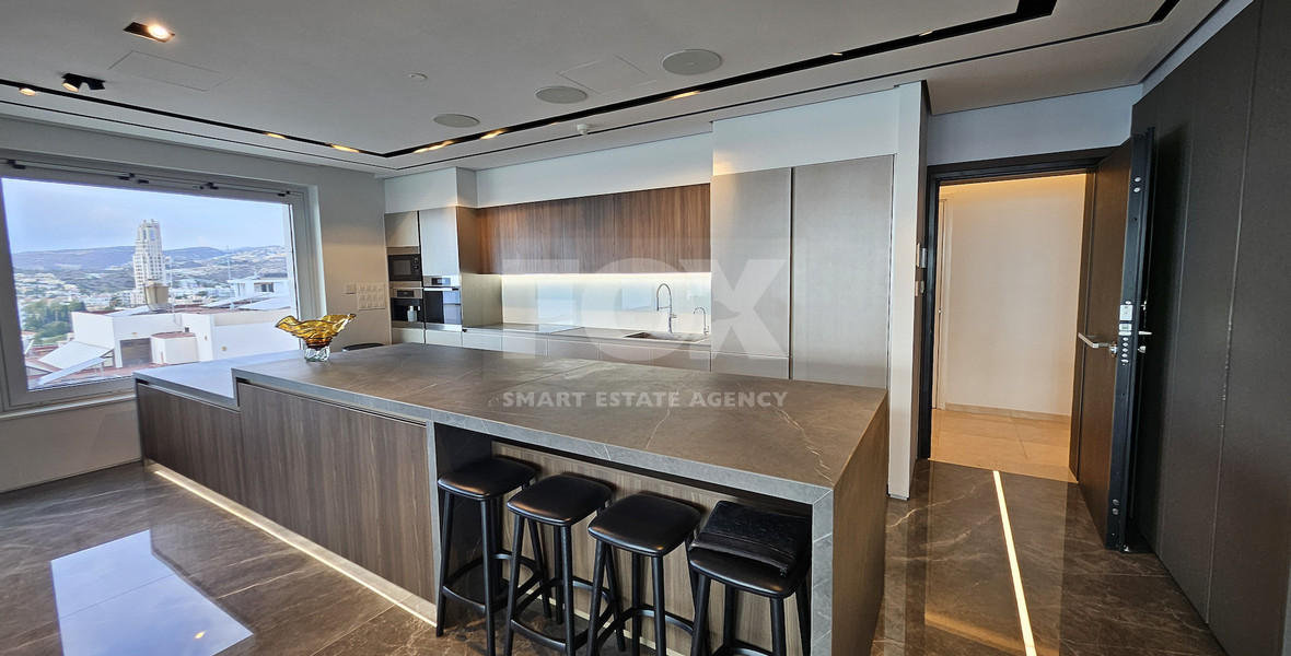 For rent Luxurious Sea Front Three Bedroom Apartment With Amazing View