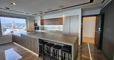 For rent Luxurious Sea Front Three Bedroom Apartment With Amazing View