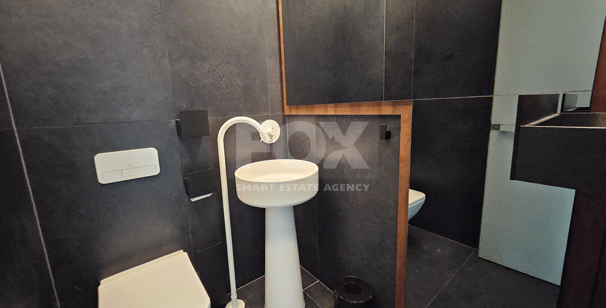 For rent Luxurious Sea Front Three Bedroom Apartment With Amazing View